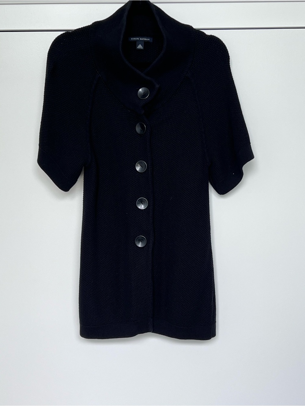 Banana Republic Black Short-Sleeve Buttoned Shawl Cardigan